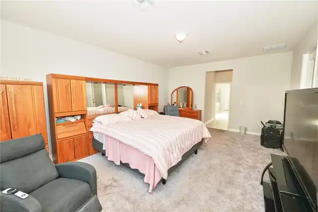 Listing Photo 35