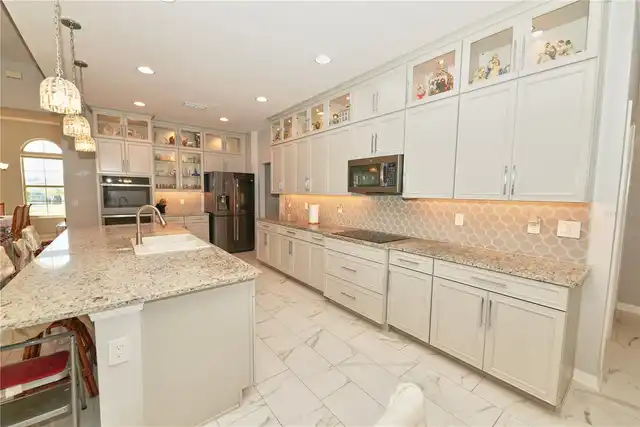 Listing Photo 43