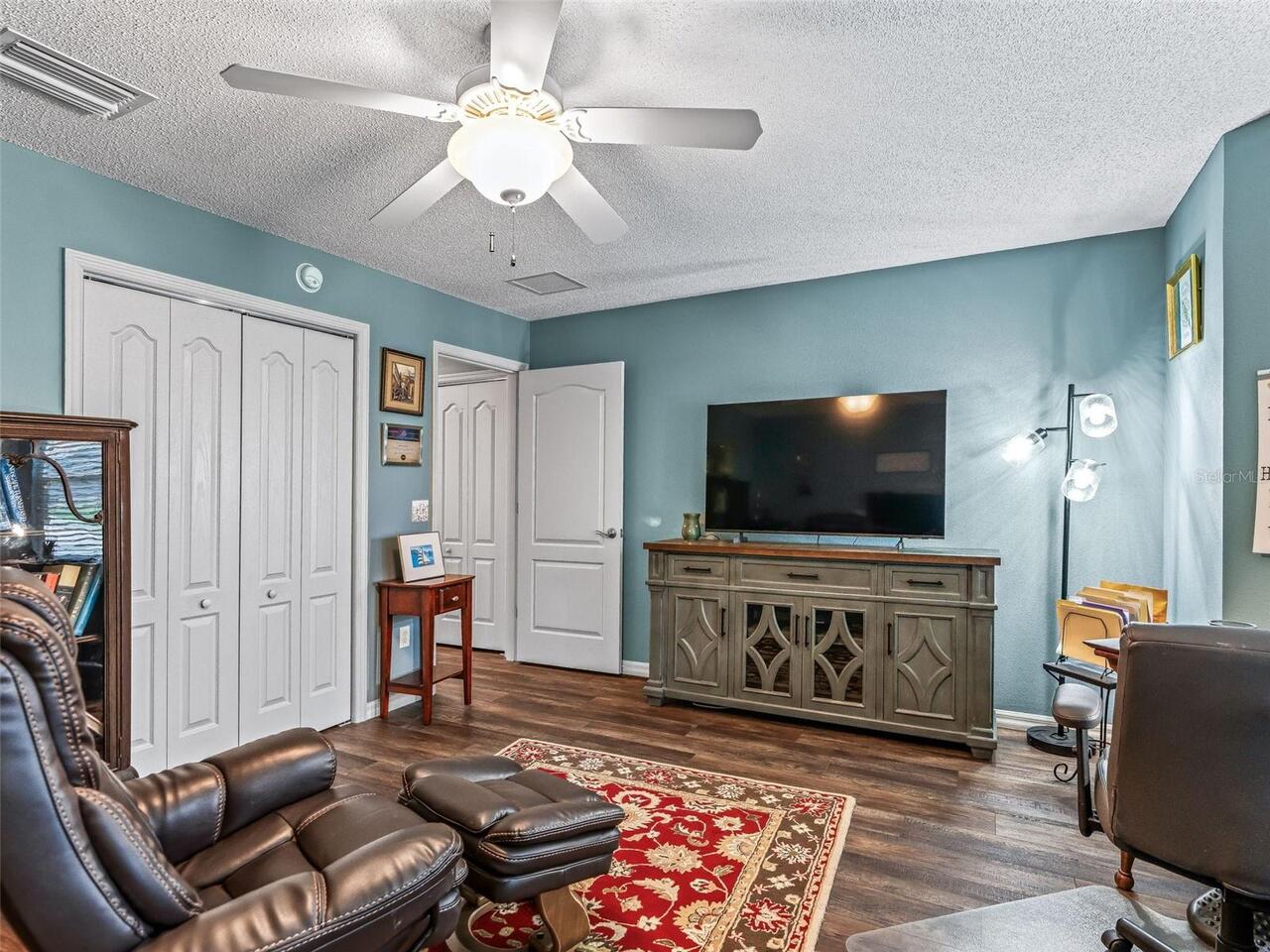 Listing Photo 34