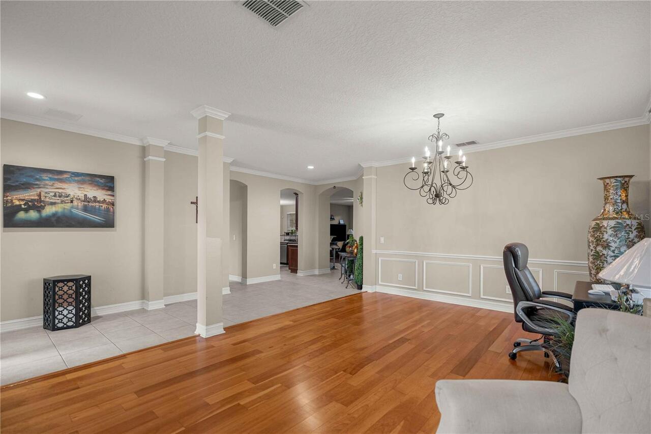 Listing Photo 6