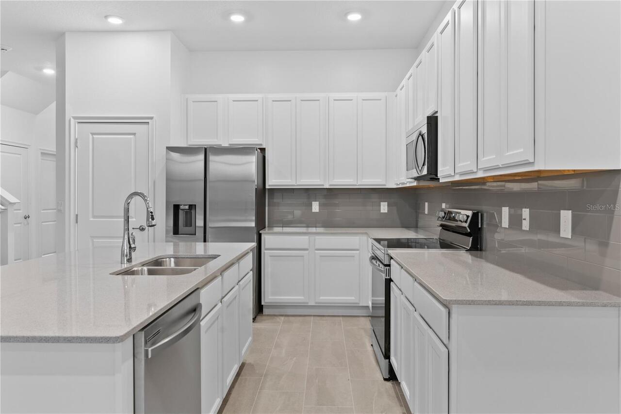 Listing Photo 10