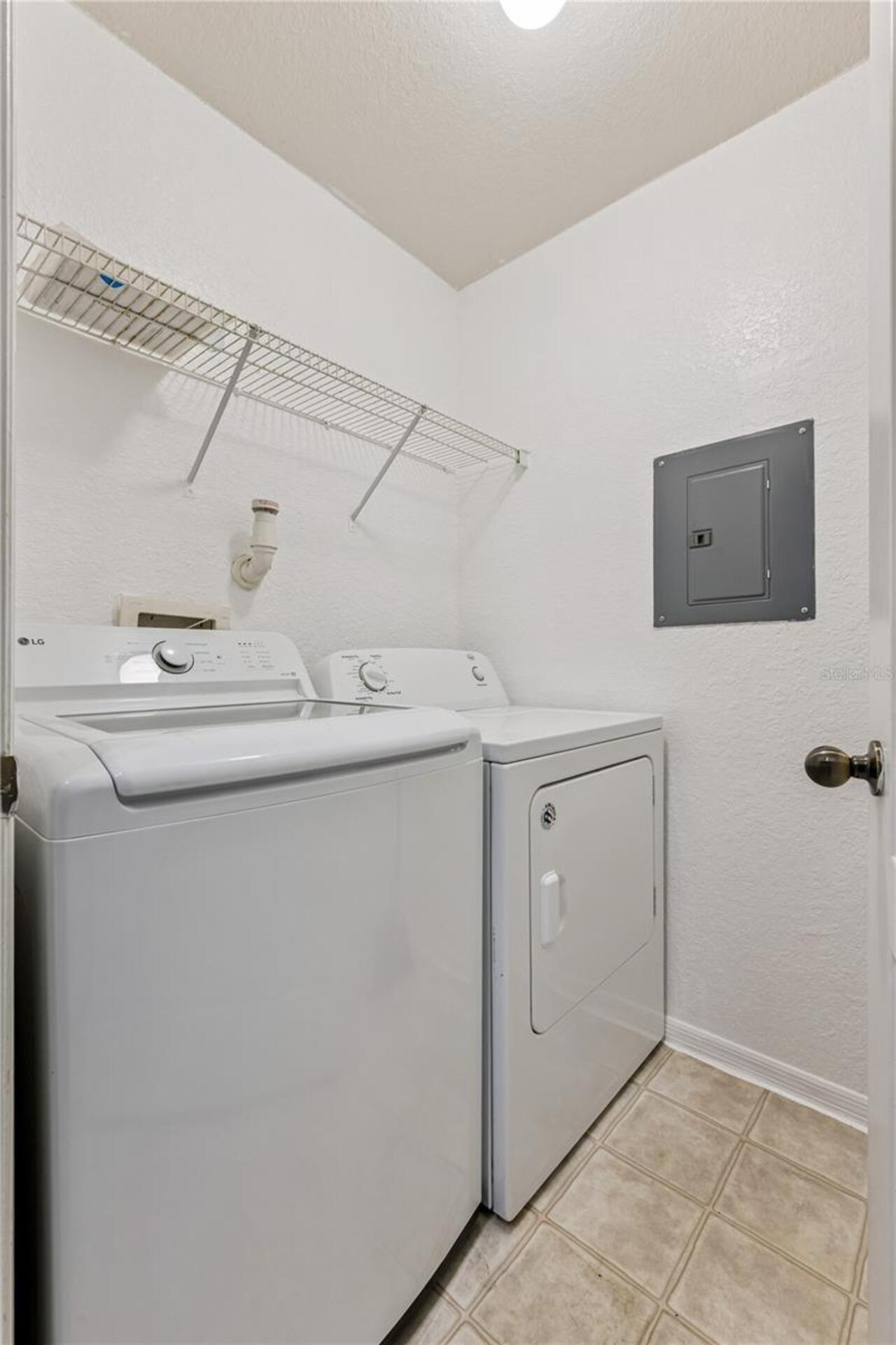 Listing Photo 12