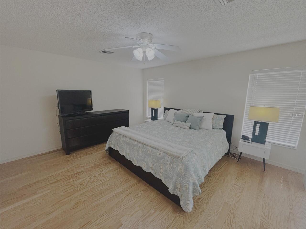 Listing Photo 13