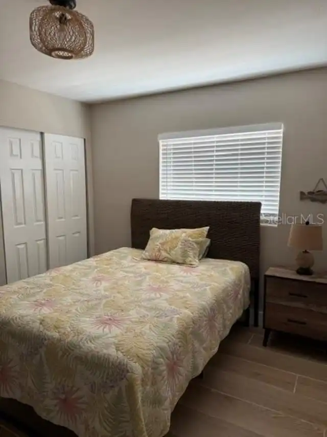 Listing Photo 12