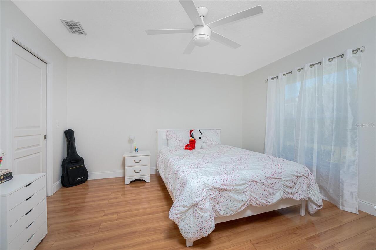Listing Photo 37