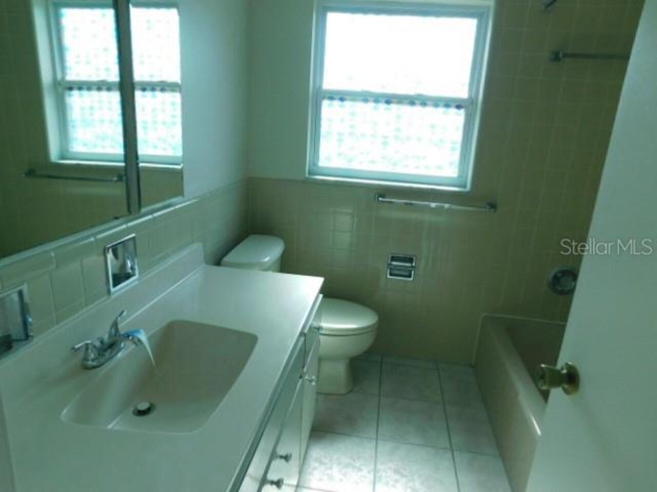 Listing Photo 10