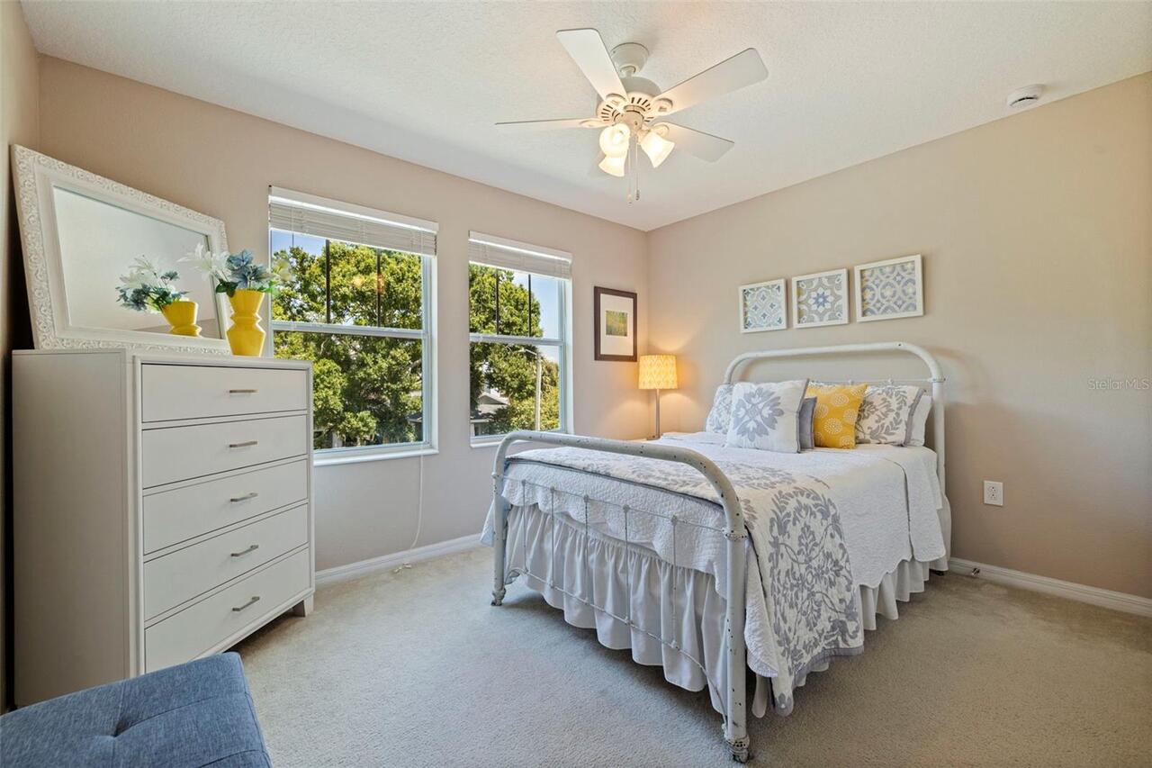 Listing Photo 32