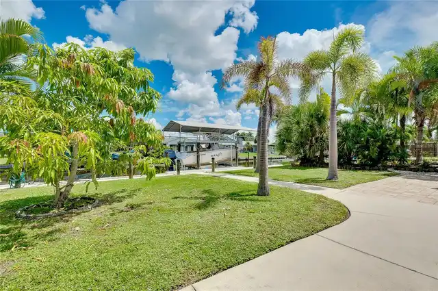 Listing Photo 43