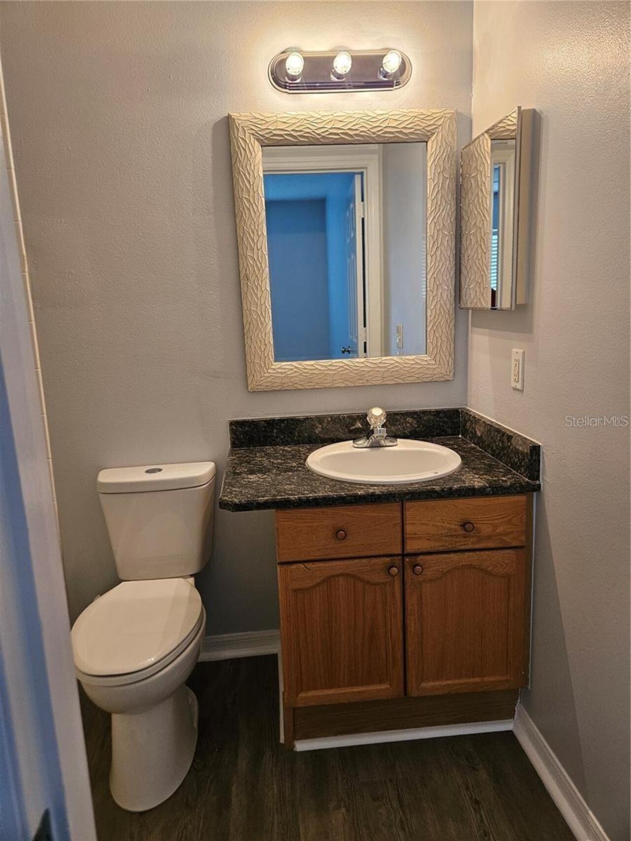 Listing Photo 8