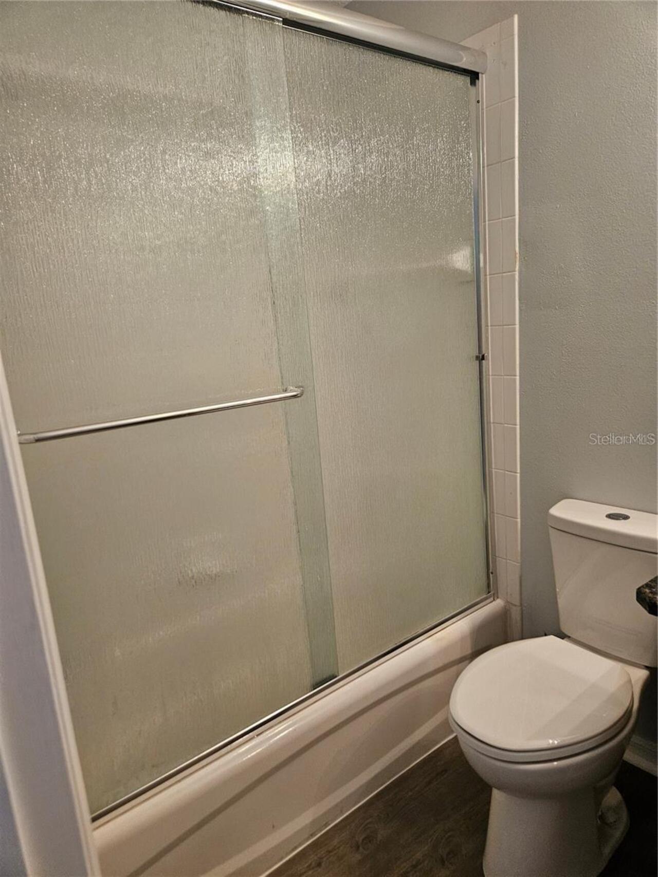 Listing Photo 9