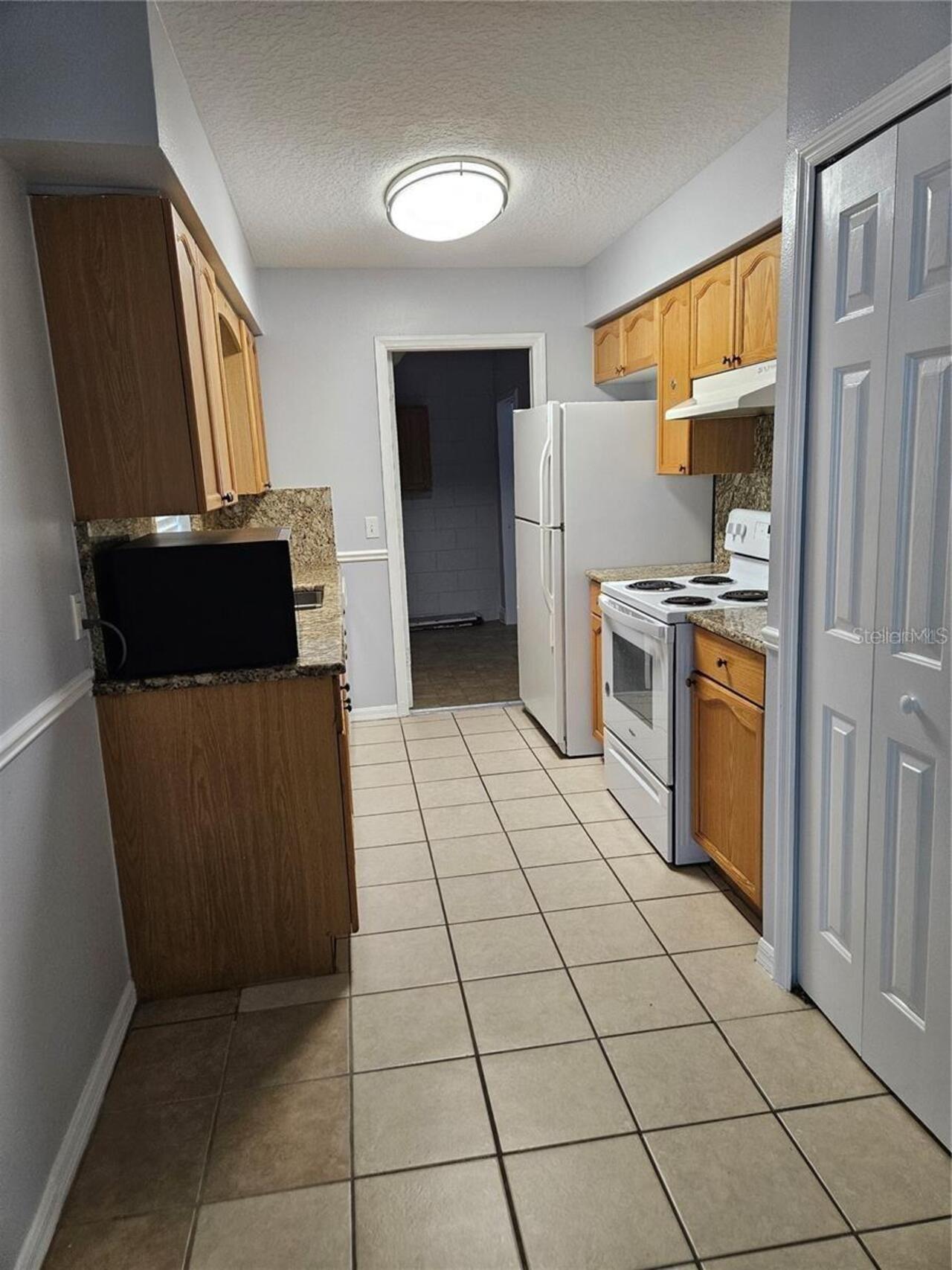 Listing Photo 17