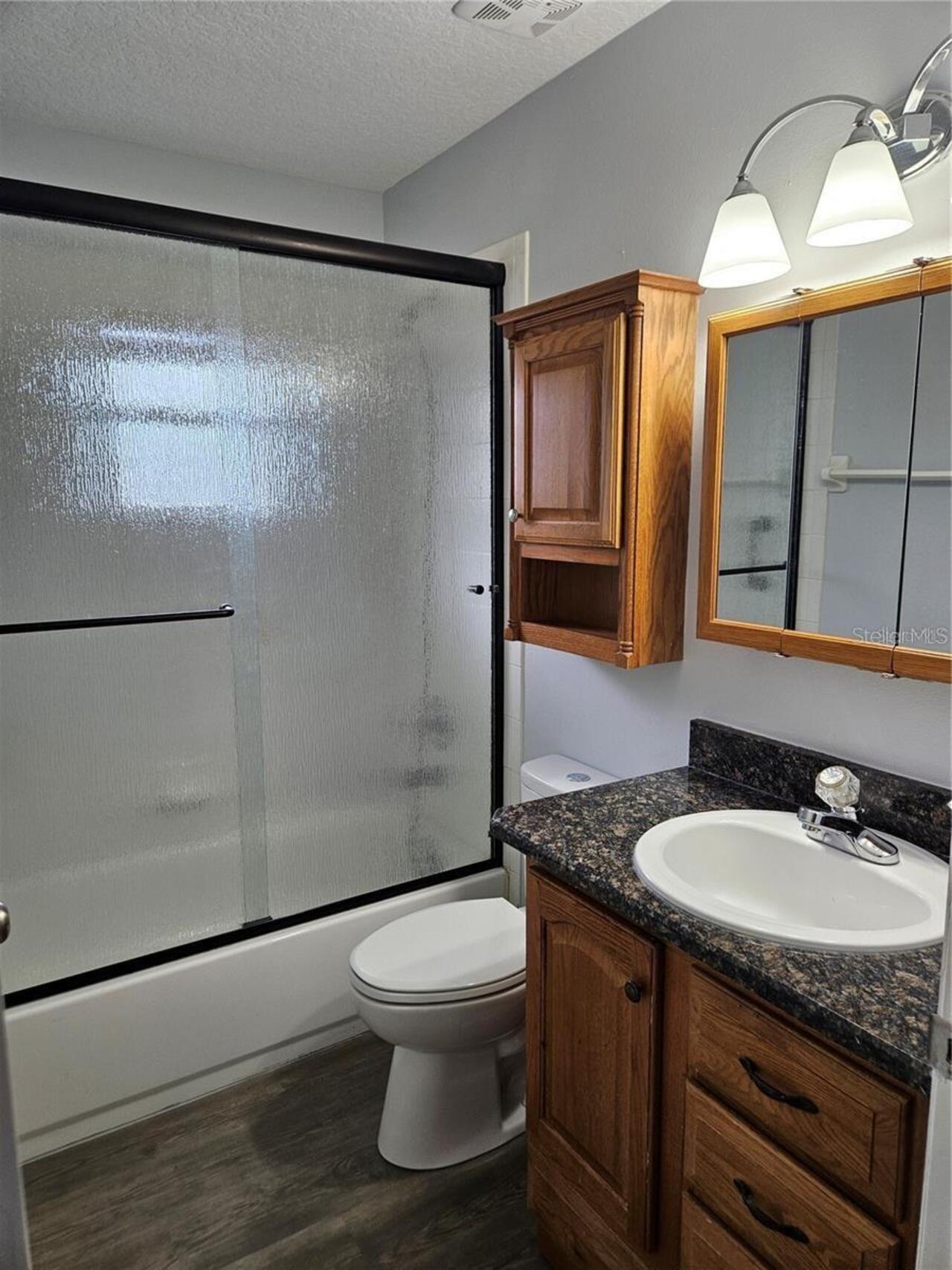 Listing Photo 18