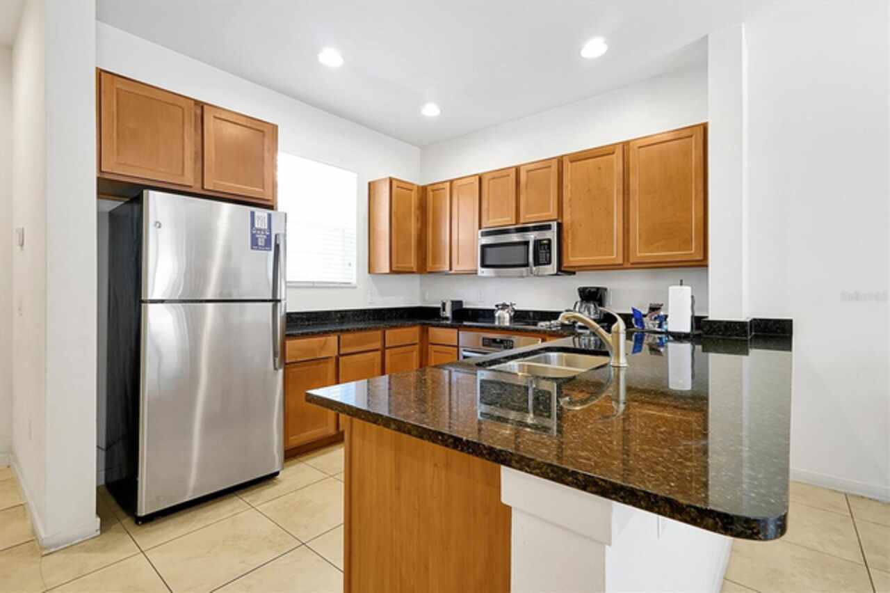 Listing Photo 8