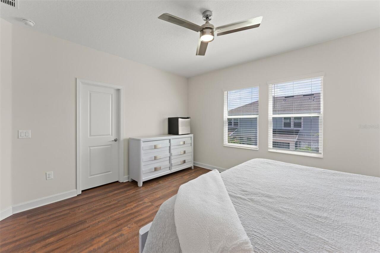 Listing Photo 23