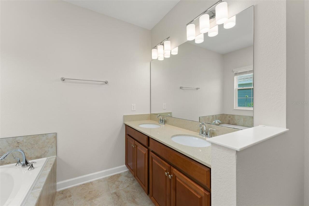 Listing Photo 29