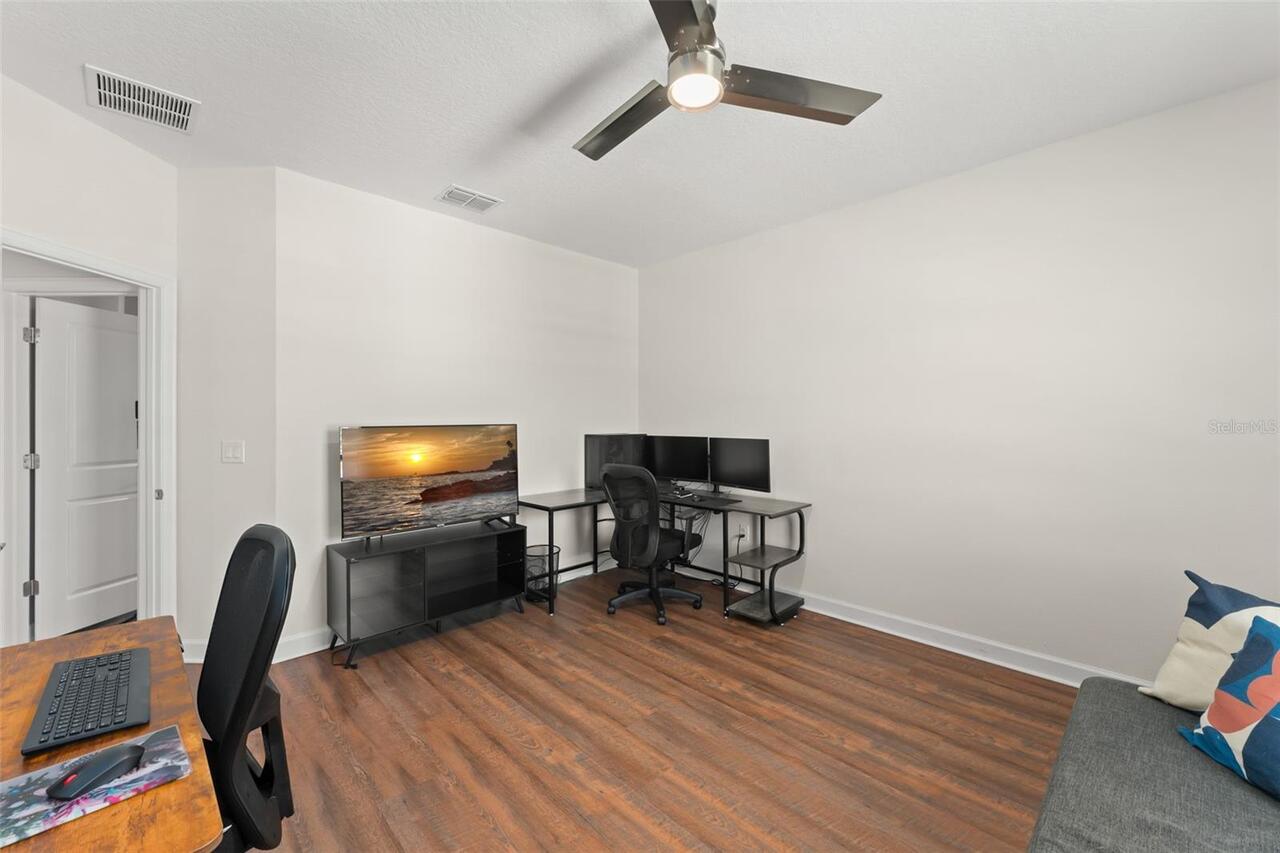 Listing Photo 38