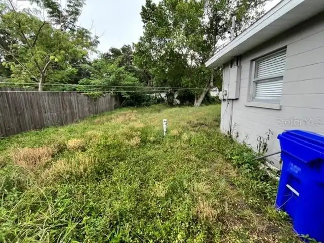 Listing Photo 8