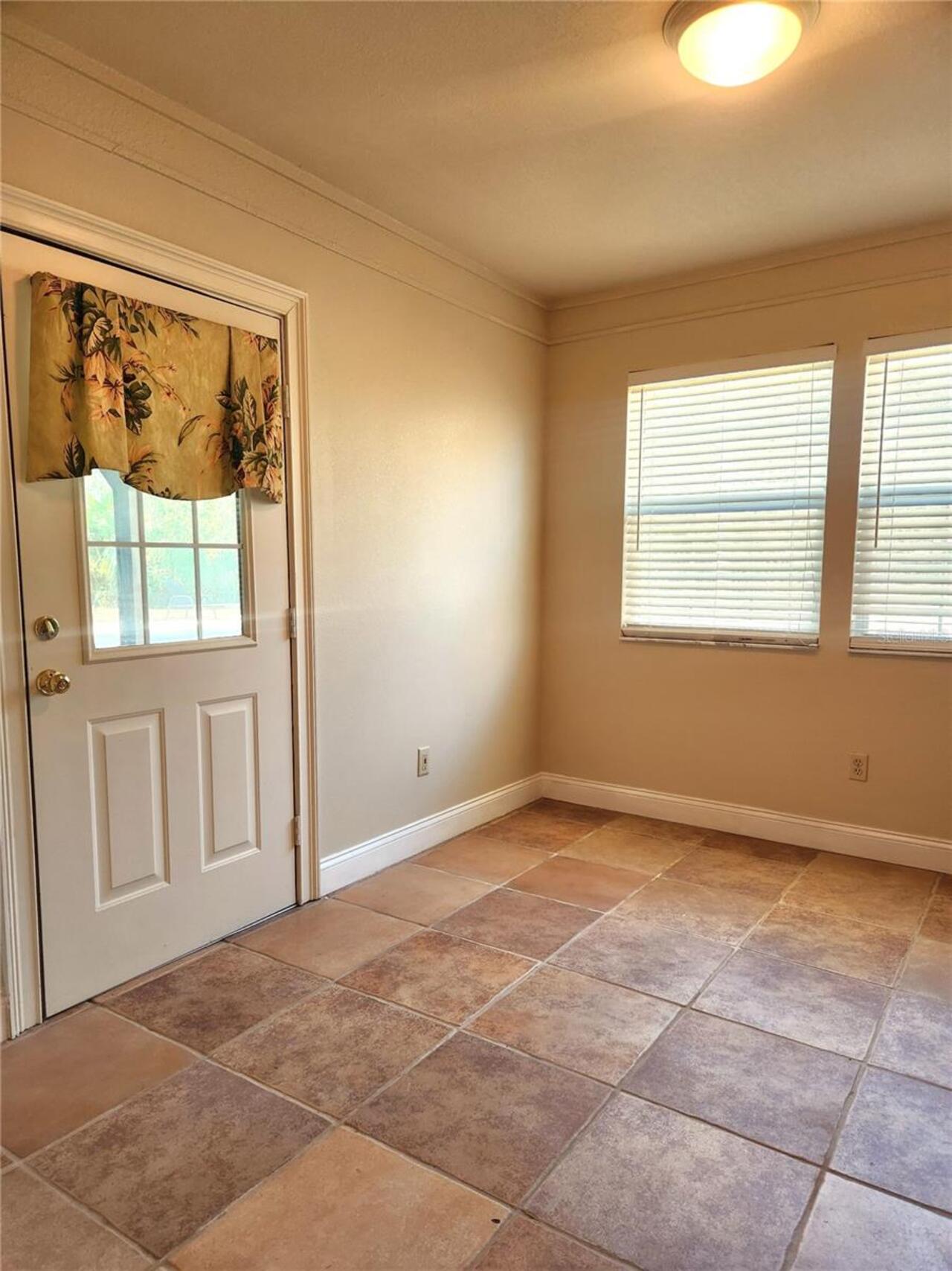 Listing Photo 27