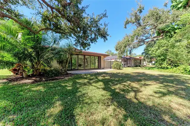 Listing Photo 38