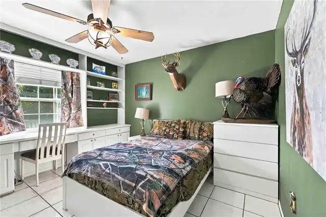 Listing Photo 23
