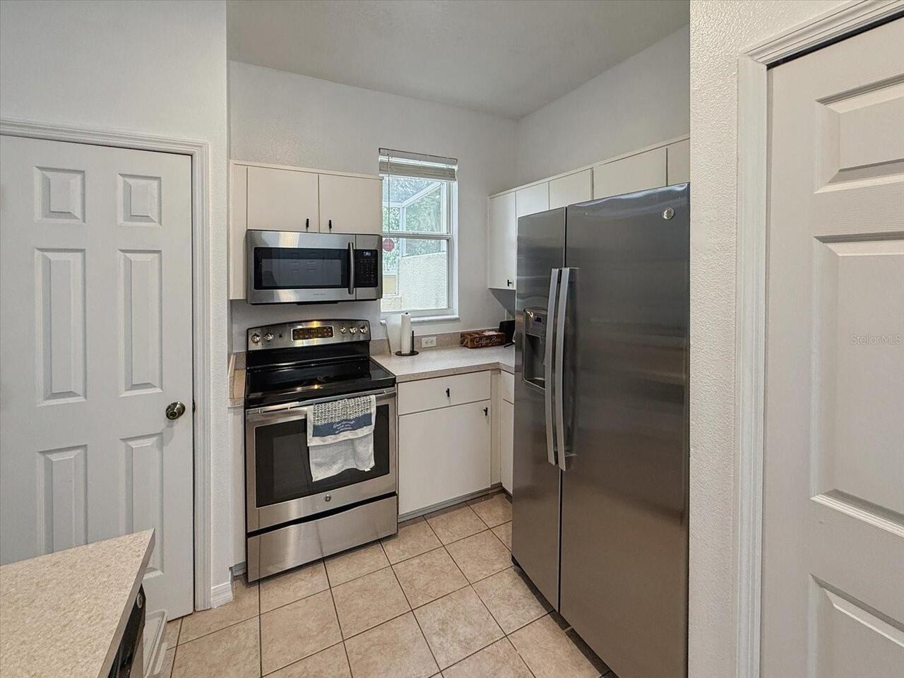 Listing Photo 8