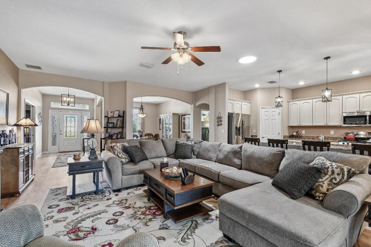 Listing Photo 15