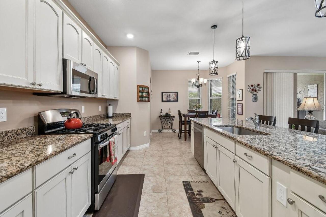 Listing Photo 19