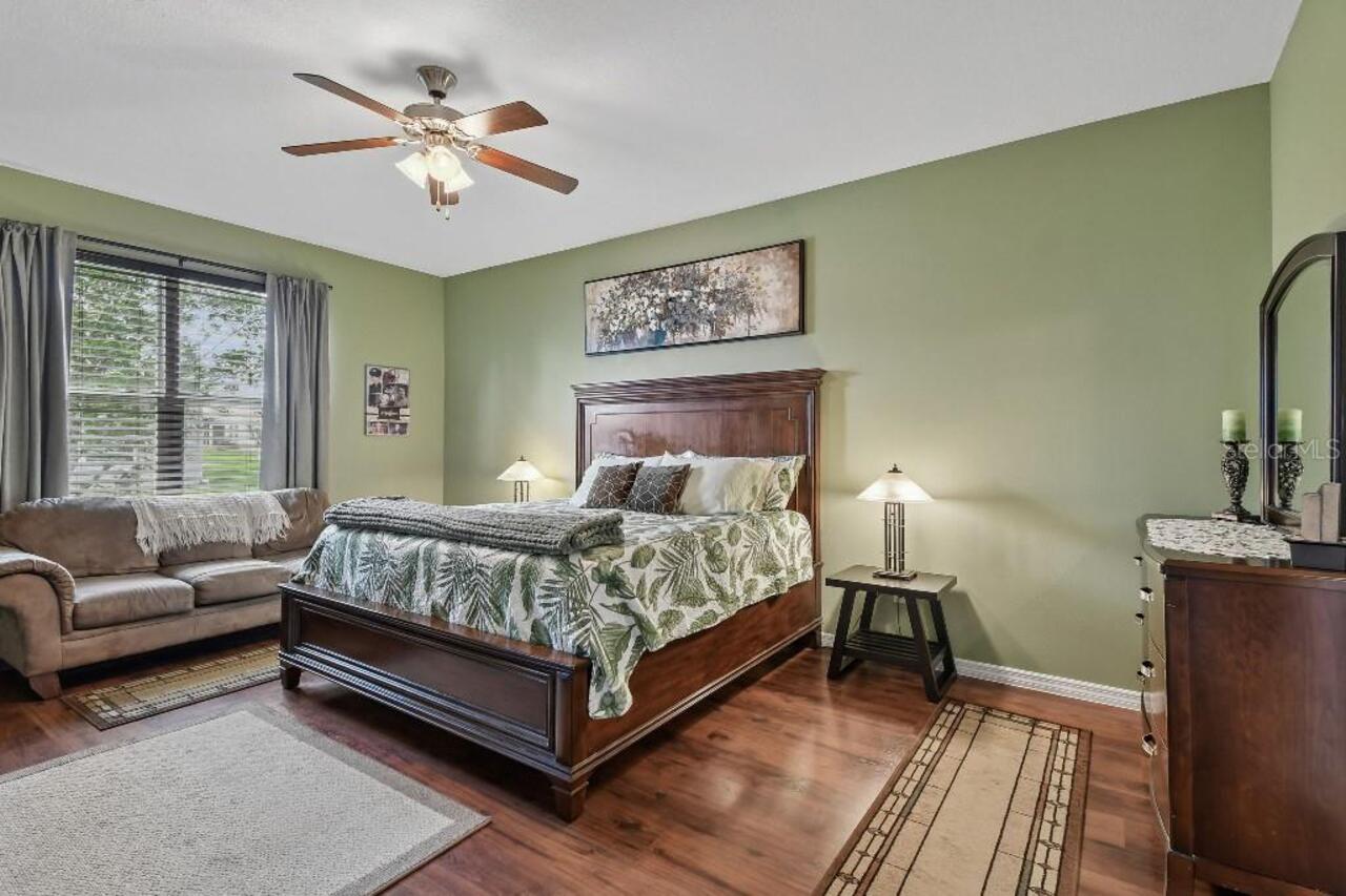 Listing Photo 23