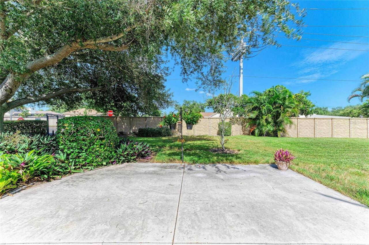 Listing Photo 42
