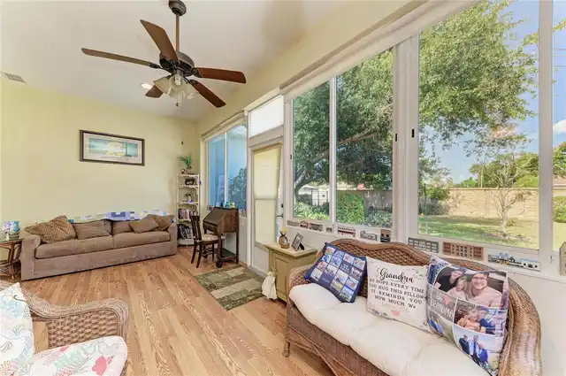 Listing Photo 36