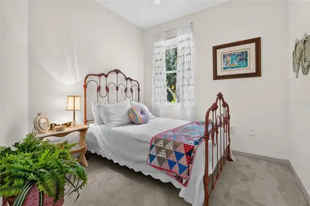 Listing Photo 28