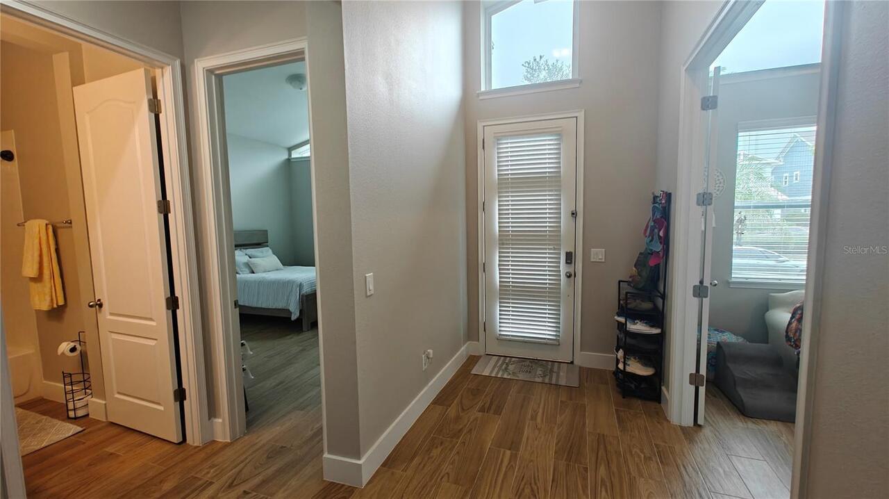 Listing Photo 9