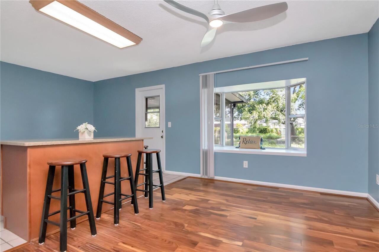 Listing Photo 10