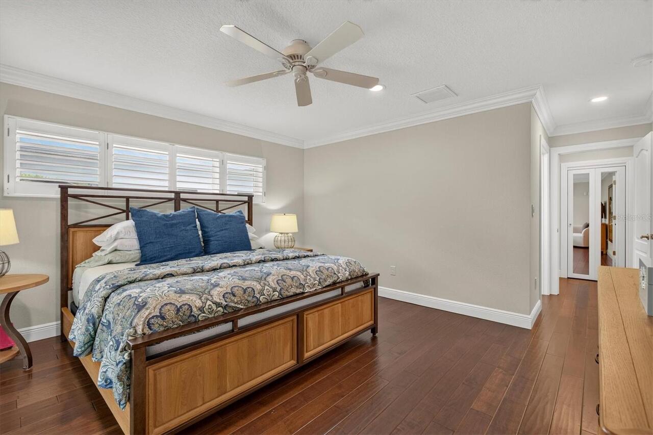 Listing Photo 33