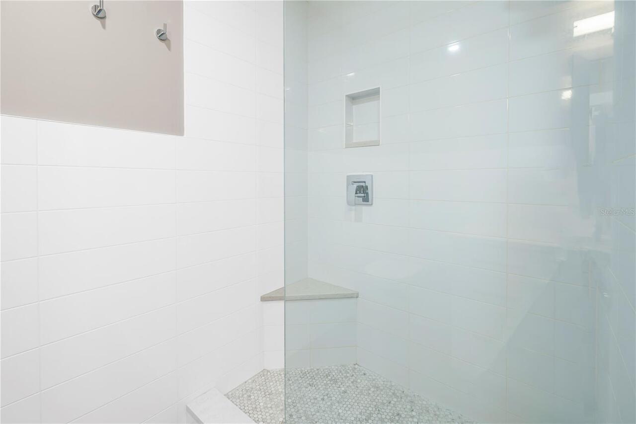 Listing Photo 34