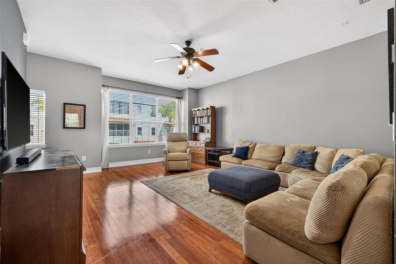 Listing Photo 7