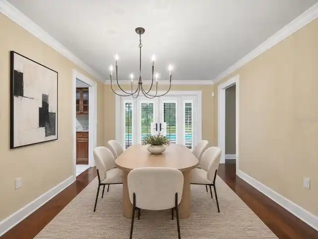 Listing Photo 9