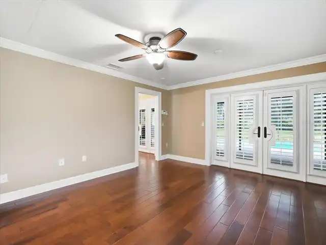 Listing Photo 33