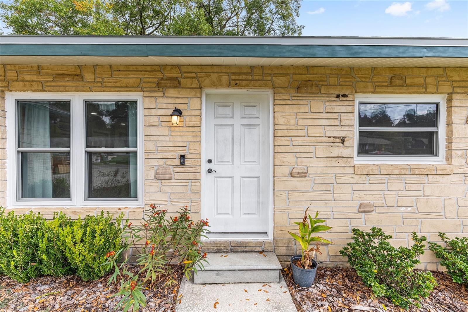 Listing Photo 11