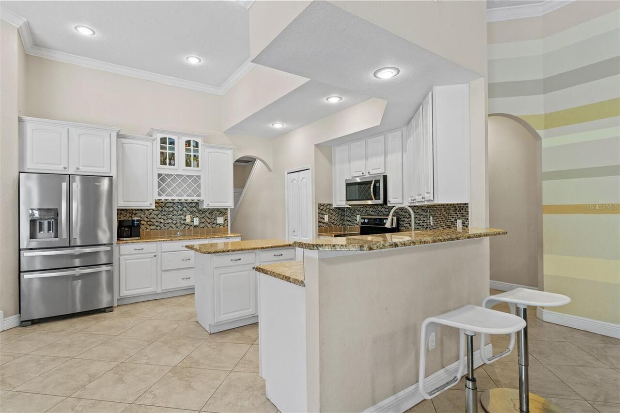 Listing Photo 11
