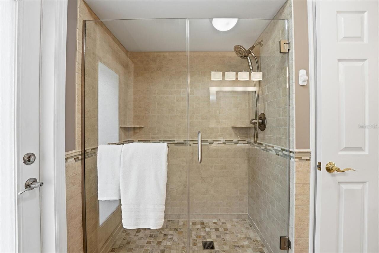 Listing Photo 43