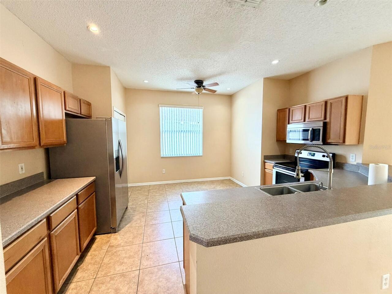 Listing Photo 10