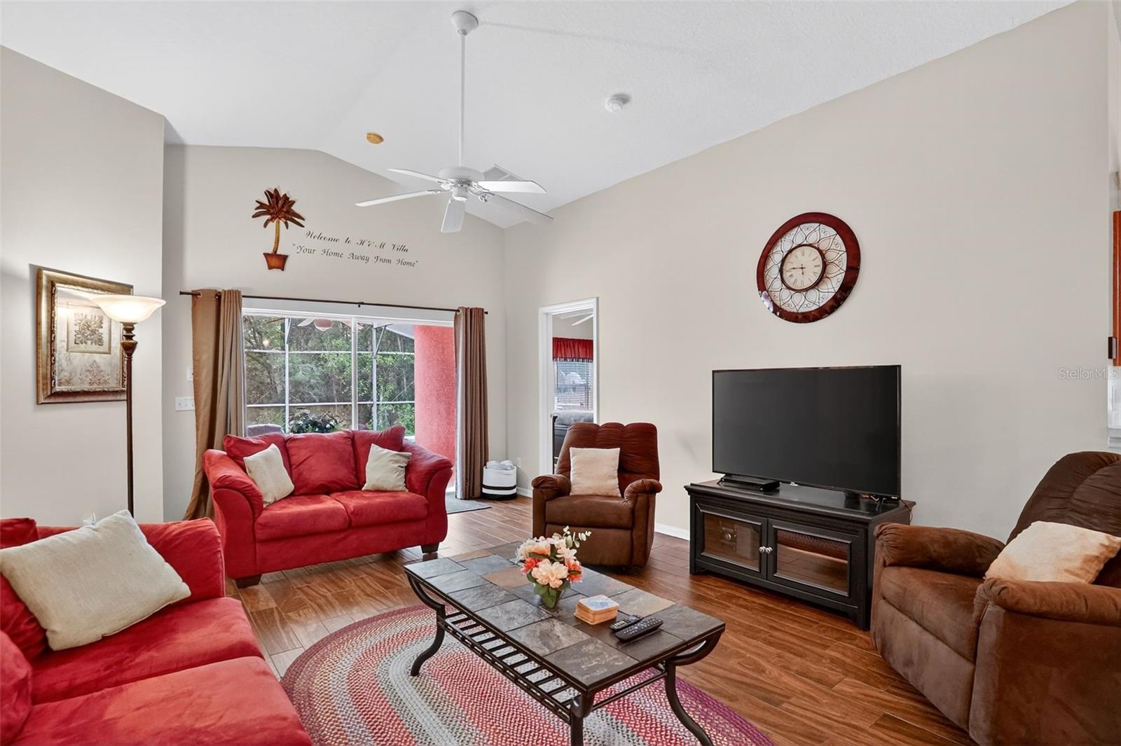 Listing Photo 8
