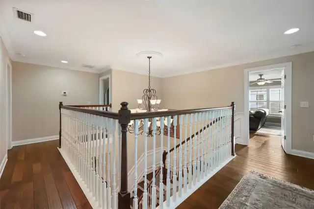 Listing Photo 37