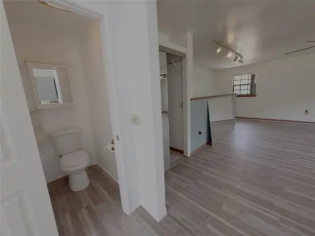 Listing Photo 7