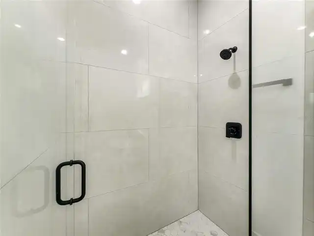 Listing Photo 39