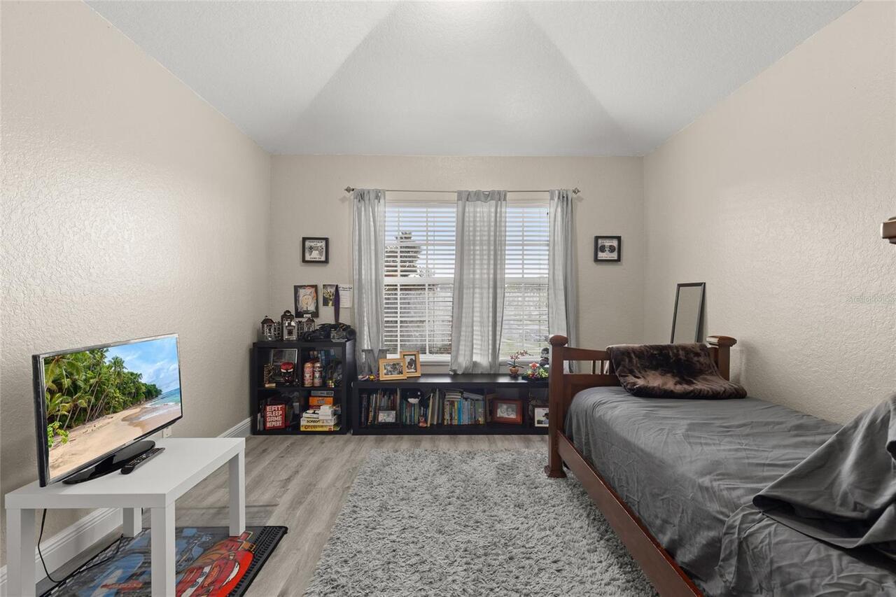 Listing Photo 29
