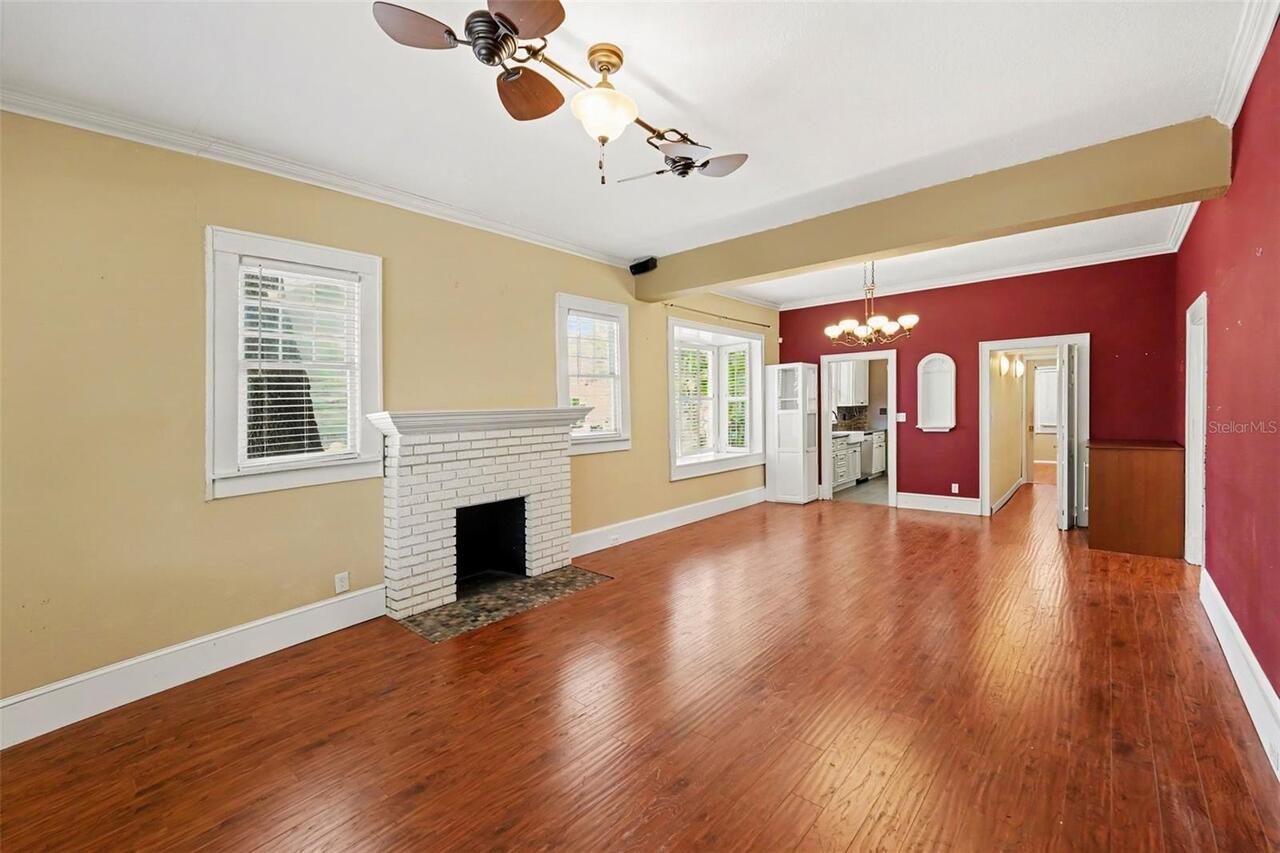 Listing Photo 8