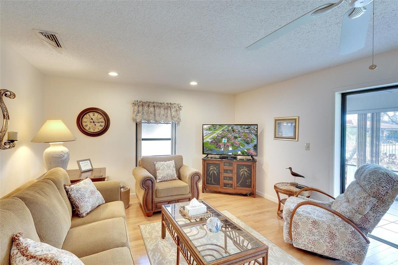 Listing Photo 24