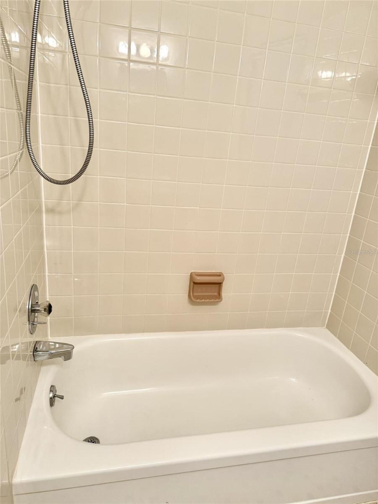 Listing Photo 23